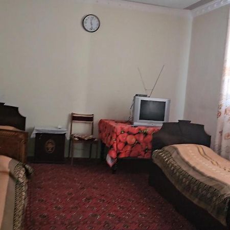 Western House Bed & Breakfast Qorowul Exterior photo