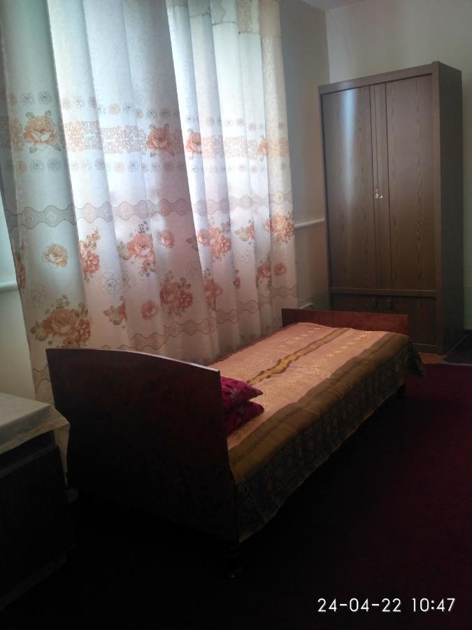 Western House Bed & Breakfast Qorowul Exterior photo
