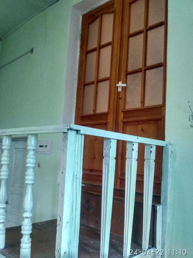Western House Bed & Breakfast Qorowul Exterior photo