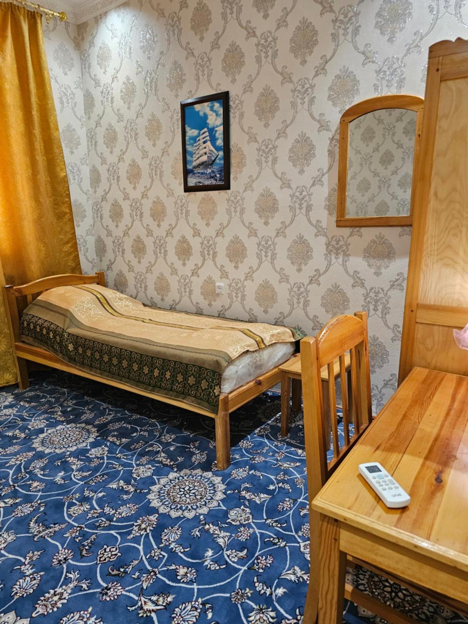 Western House Bed & Breakfast Qorowul Exterior photo